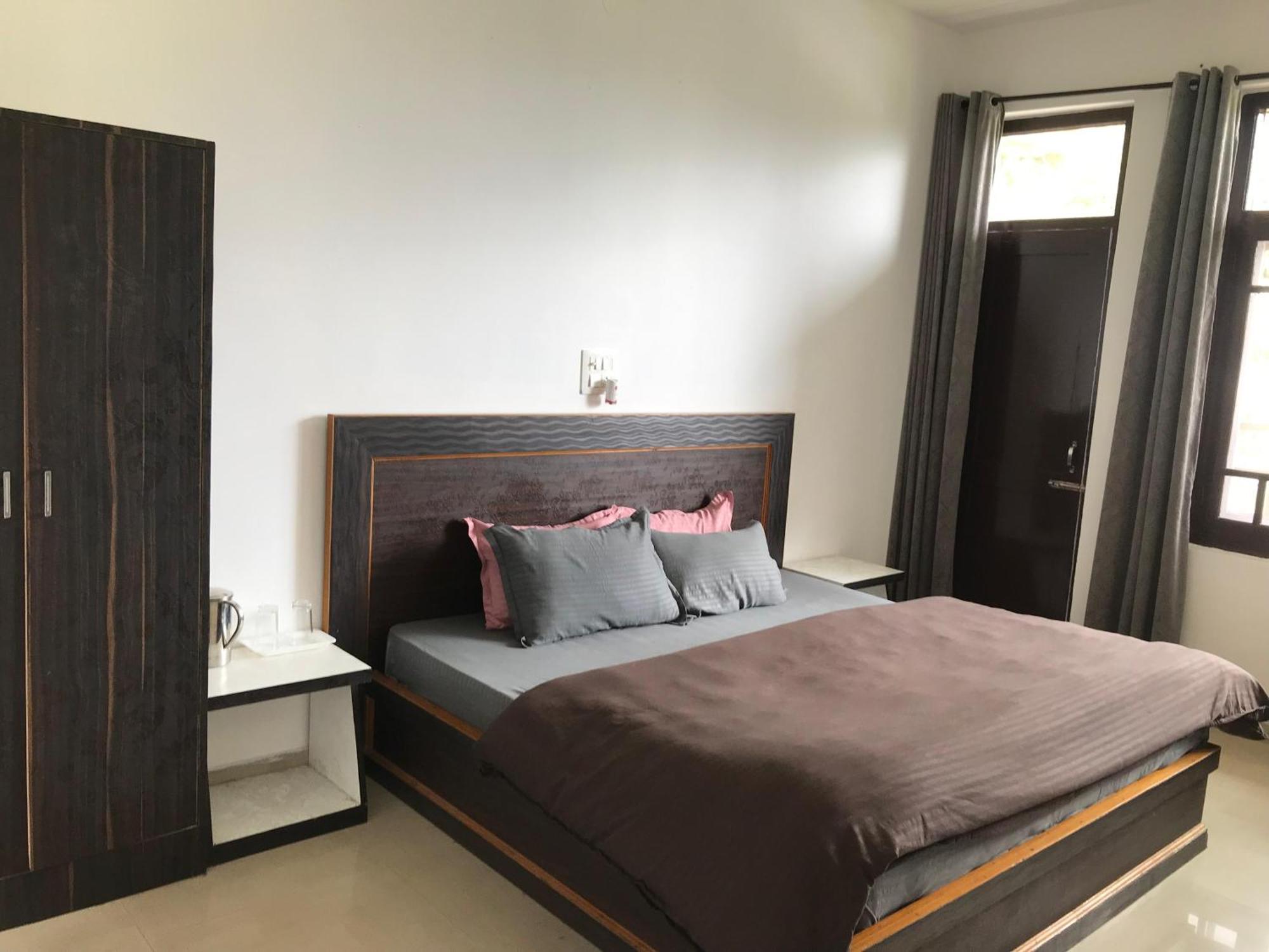 Mcleodganj Diaries Guest House Дхарамсала Екстериор снимка