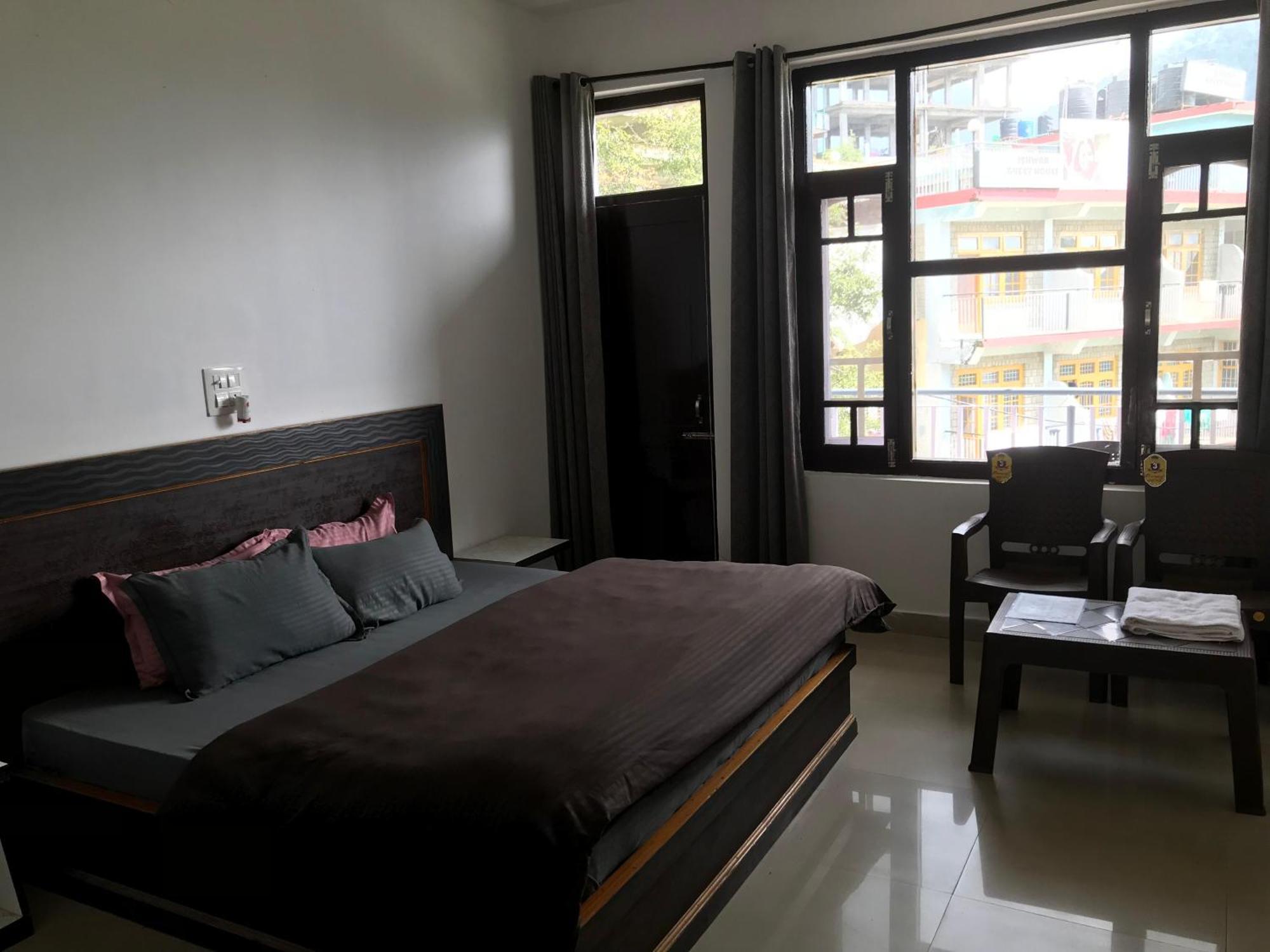 Mcleodganj Diaries Guest House Дхарамсала Екстериор снимка